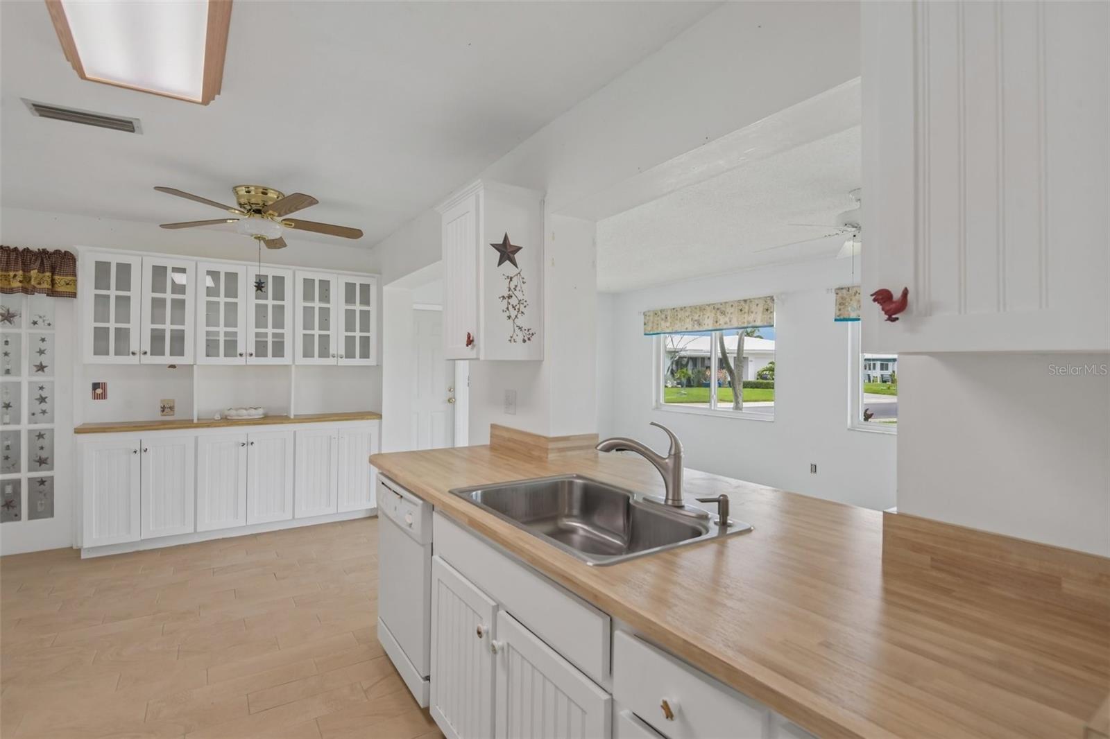 3549 98th, Pinellas Park, FL 33782
