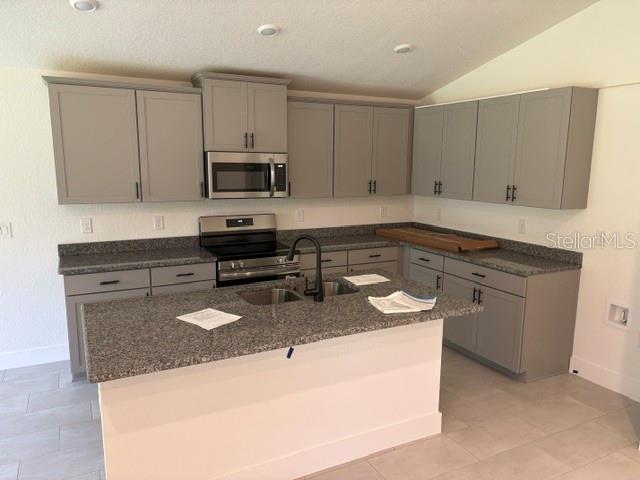 7744 180th, Dunnellon, FL 34432
