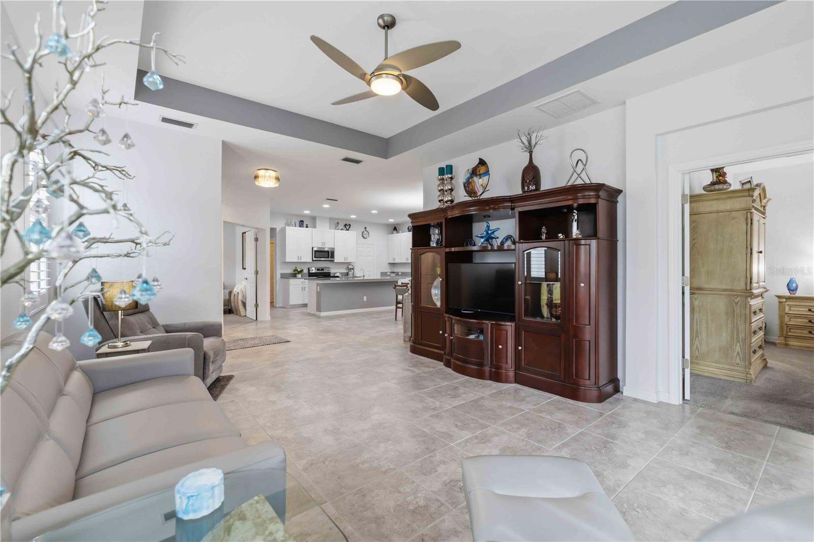 8512 Cache, Sarasota, FL 34240