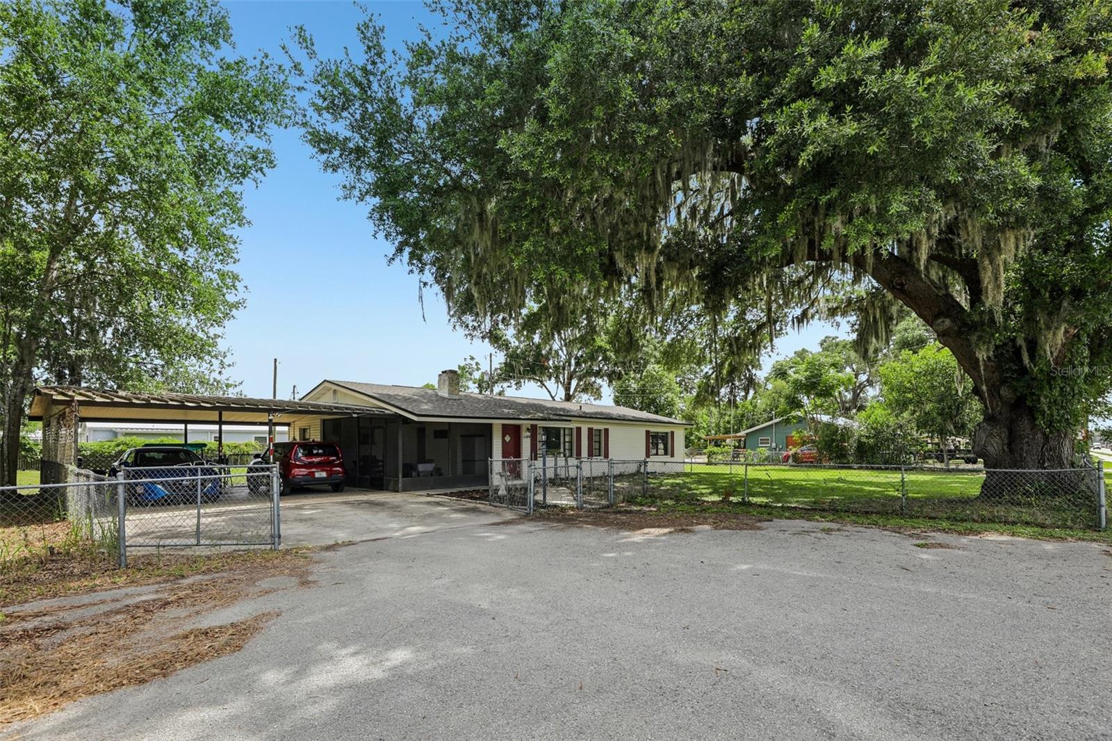 1109 C 48, Bushnell, FL 33513