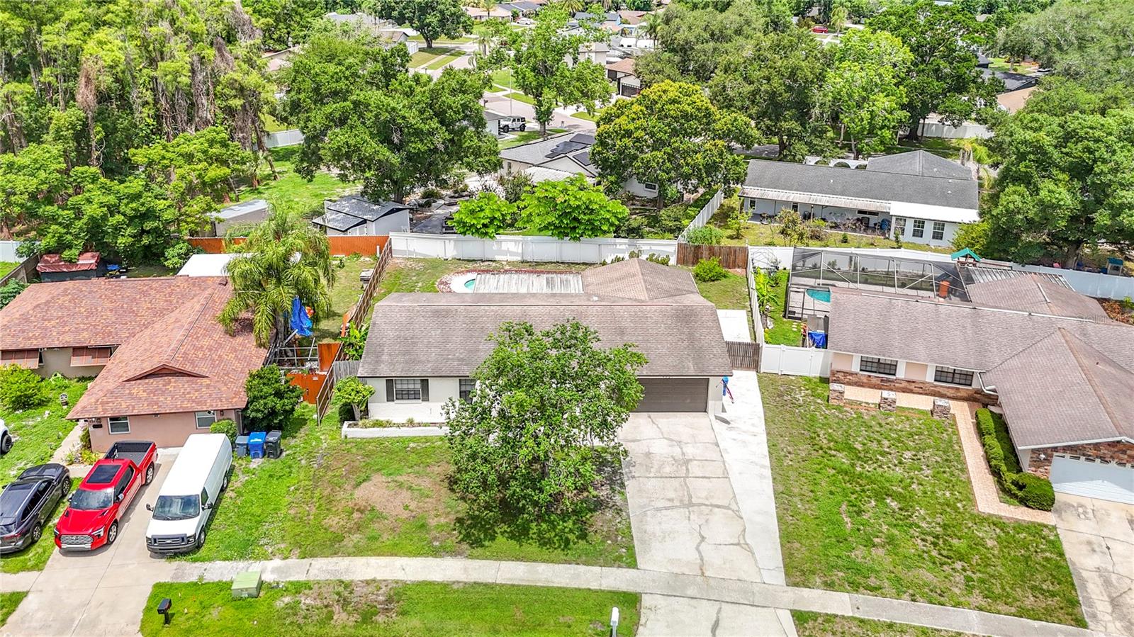 4321 Foxglen, Tampa, FL 33624