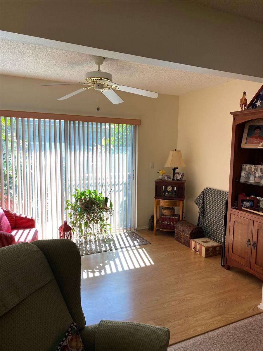 1059 Dunrobin Unit B, Palm Harbor, FL 34684