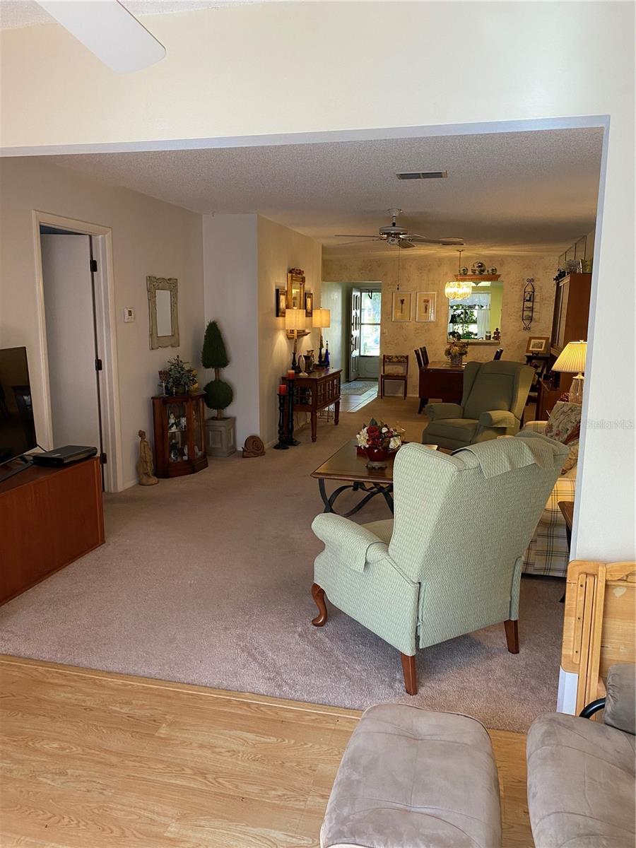 1059 Dunrobin Unit B, Palm Harbor, FL 34684