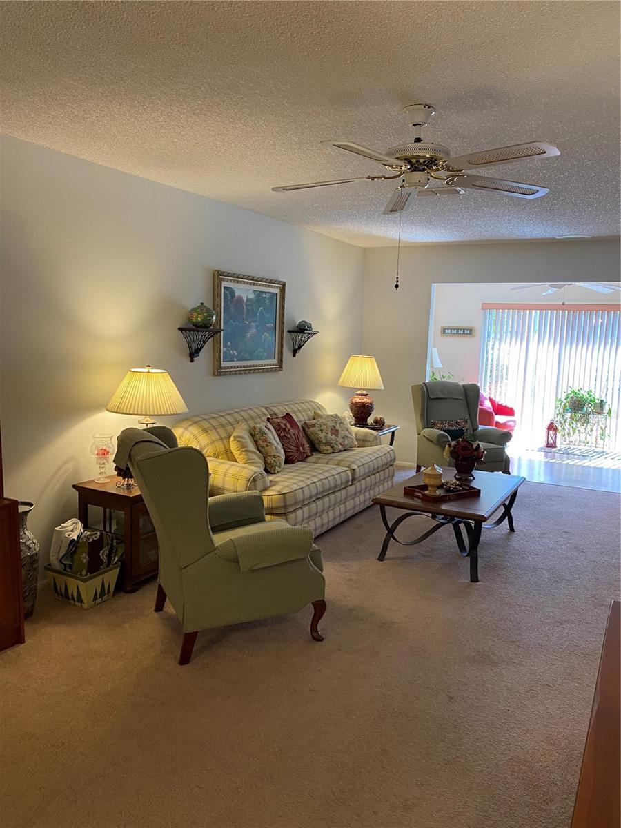 1059 Dunrobin Unit B, Palm Harbor, FL 34684