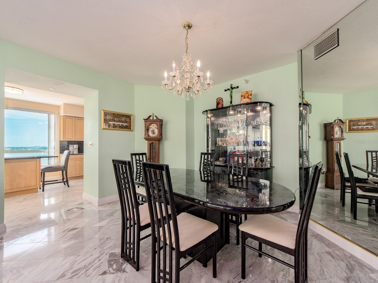 1180 Gulf Unit 906, Clearwater Beach, FL 33767