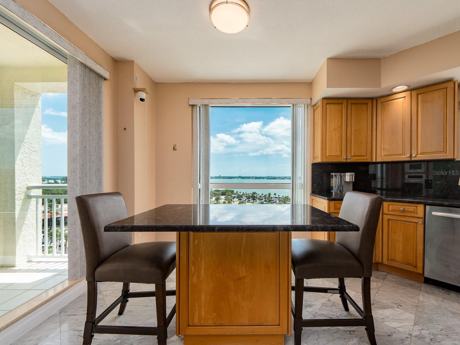 1180 Gulf Unit 906, Clearwater Beach, FL 33767