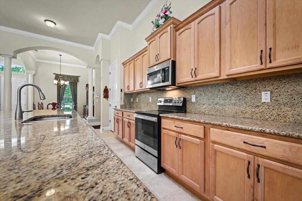1812 Taylor, Port Orange, FL 32128