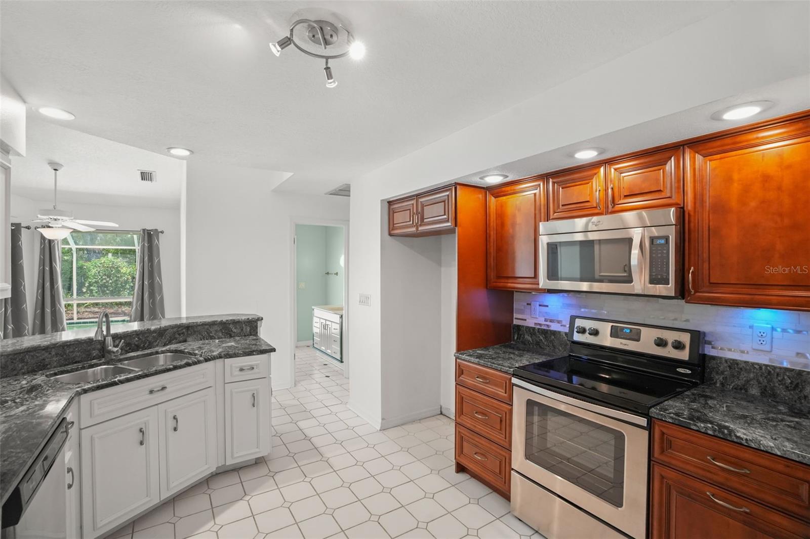 8020 Moonlight, New Port Richey, FL 34654