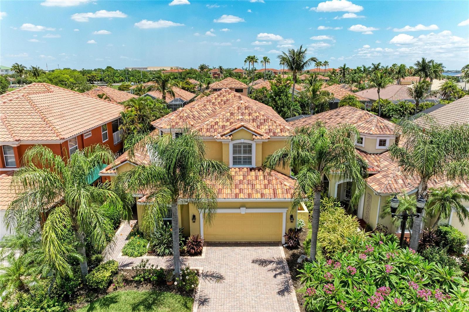 308 10th, Palmetto, FL 34221
