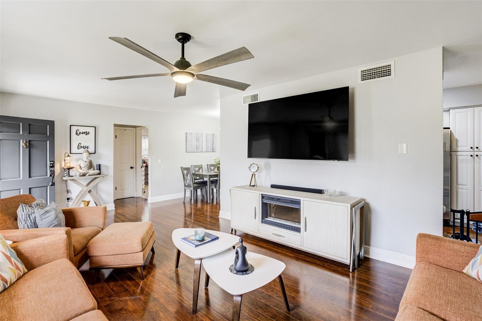 1636 Leisure, Clearwater, FL 33756