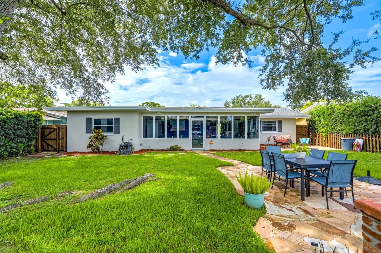 1636 Leisure, Clearwater, FL 33756