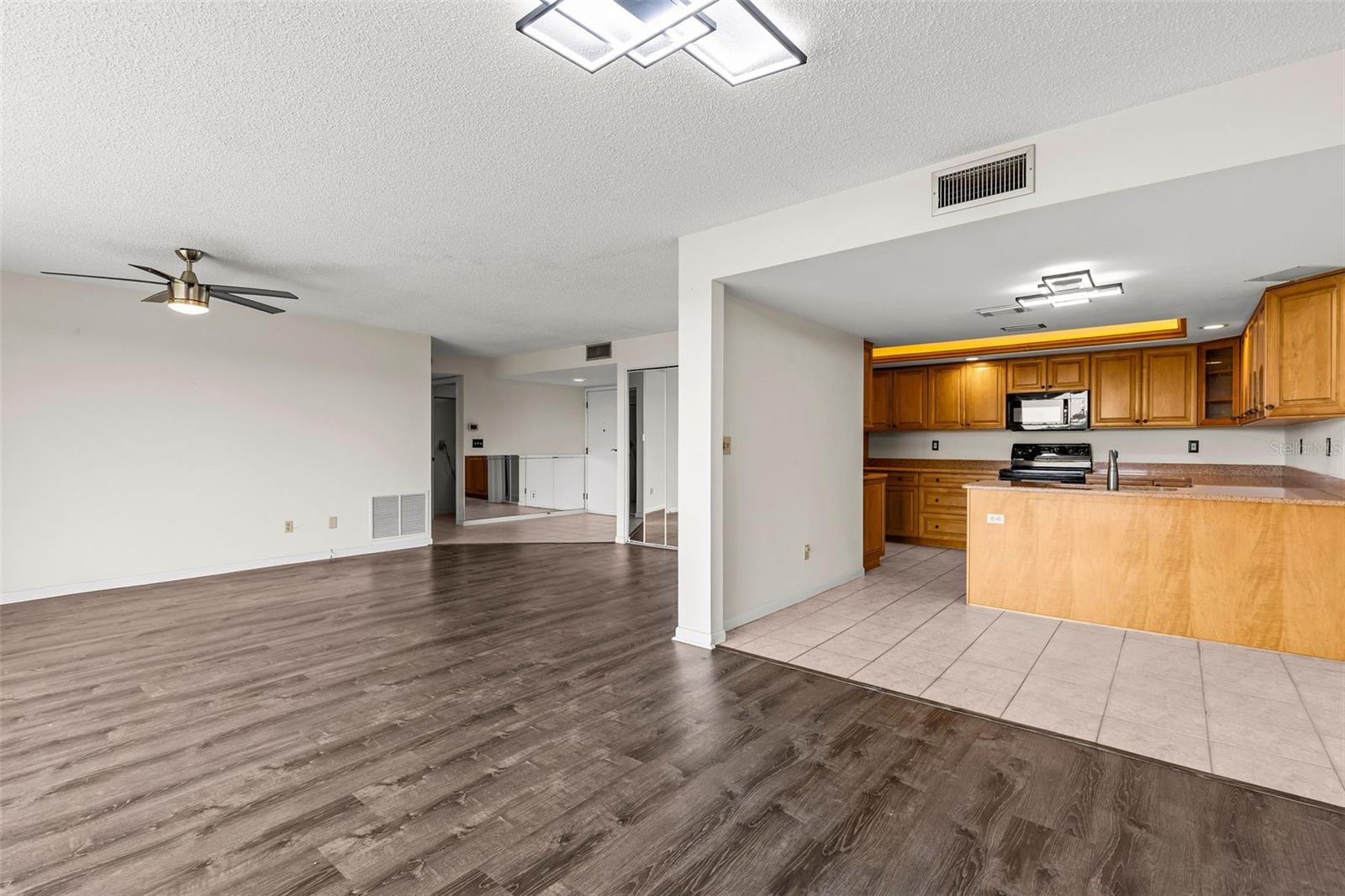 3021 Countryside Unit 44a, Clearwater, FL 33761