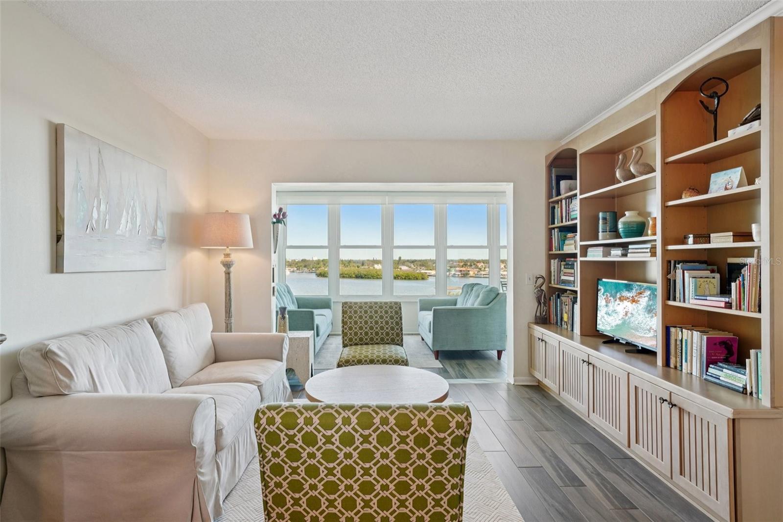 1847 Shore Unit 711, South Pasadena, FL 33707