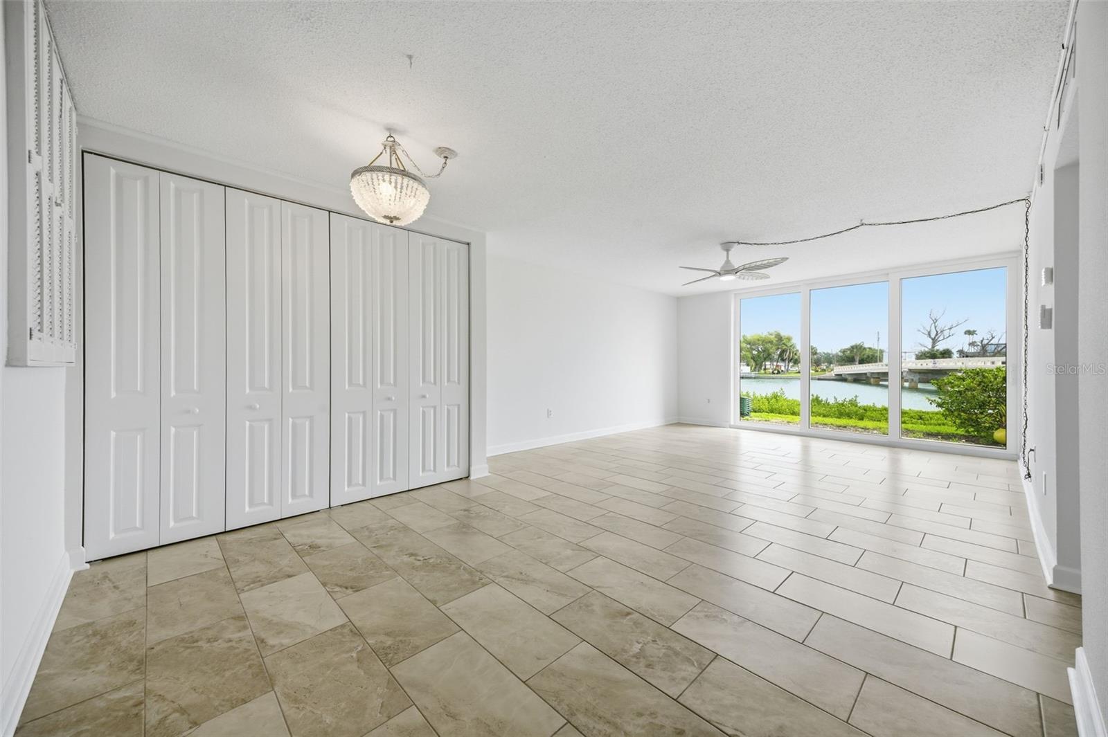 7465 Bay Island Unit 112, South Pasadena, FL 33707
