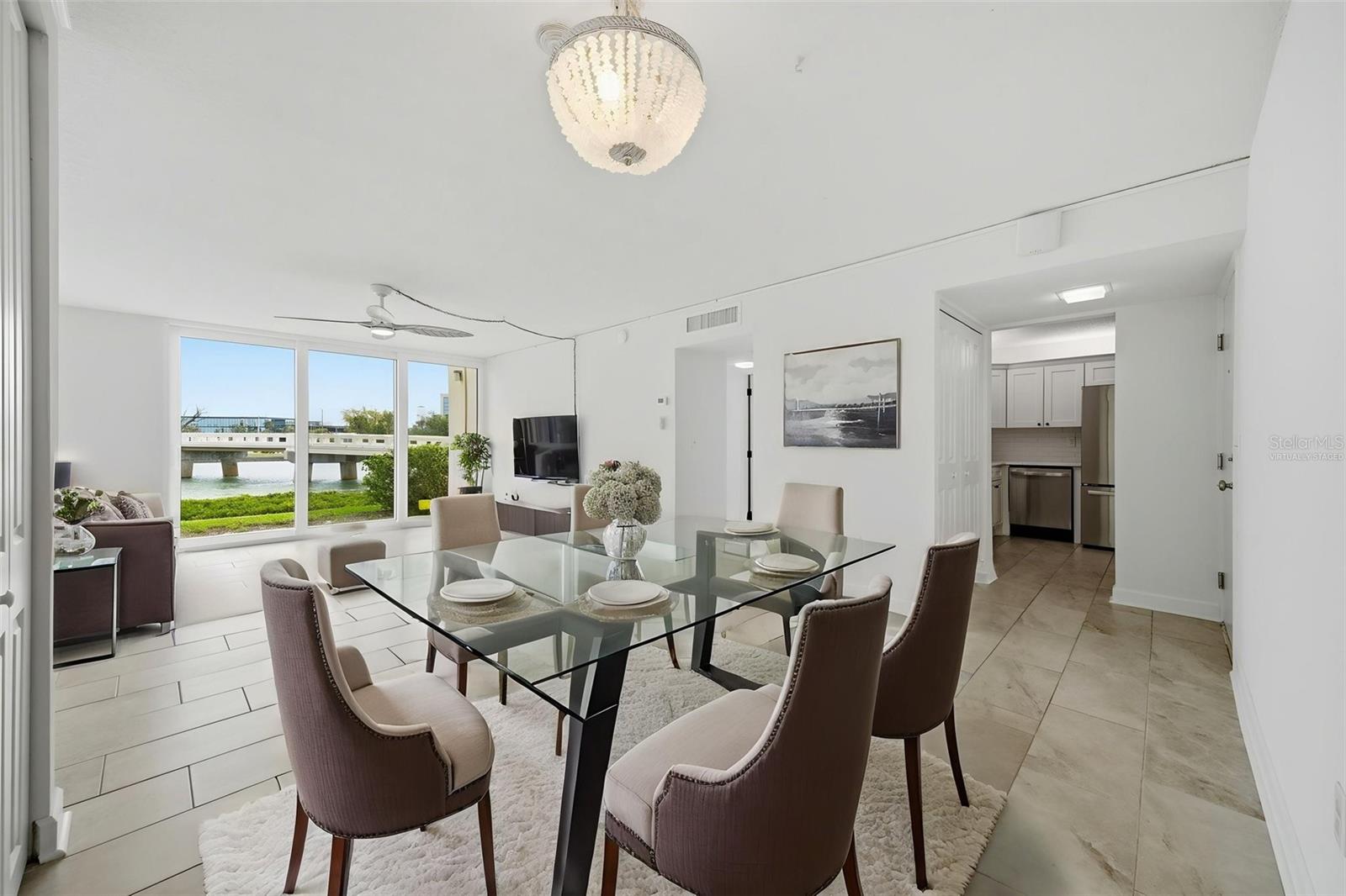 7465 Bay Island Unit 112, South Pasadena, FL 33707