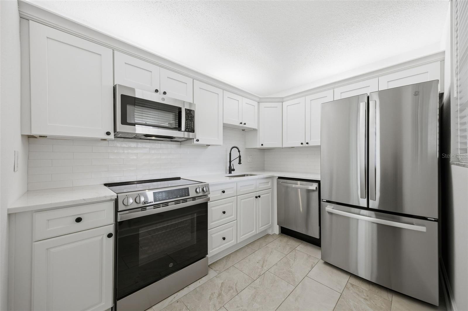 7465 Bay Island Unit 112, South Pasadena, FL 33707