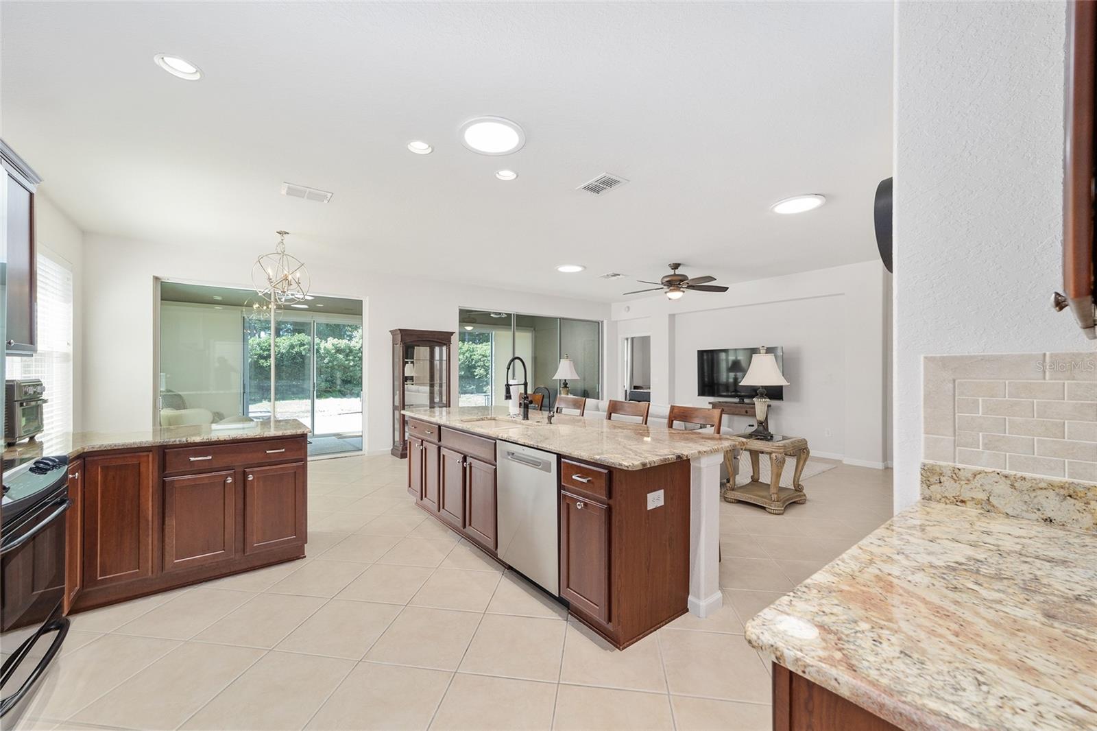 9395 66th, Ocala, FL 34481