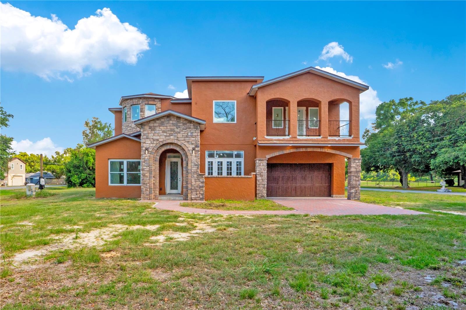 818 Lake Agnes, Polk City, FL 33868