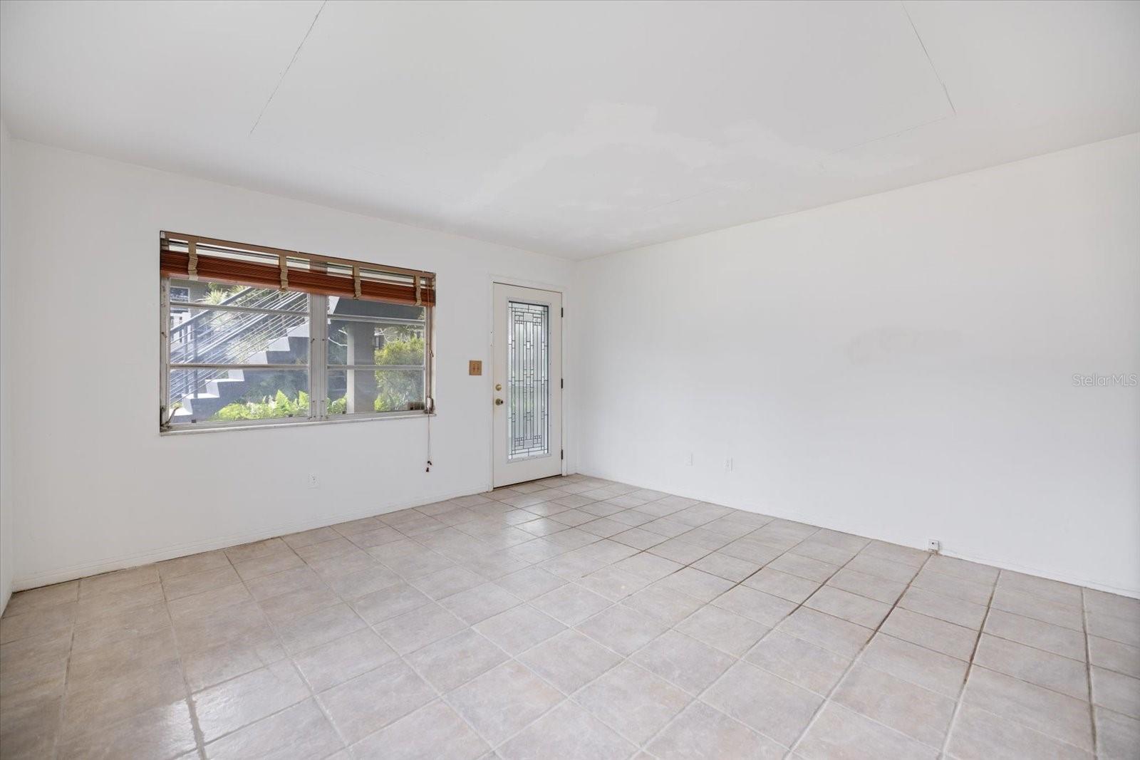 450 32nd Unit 106w, St Petersburg, FL 33704