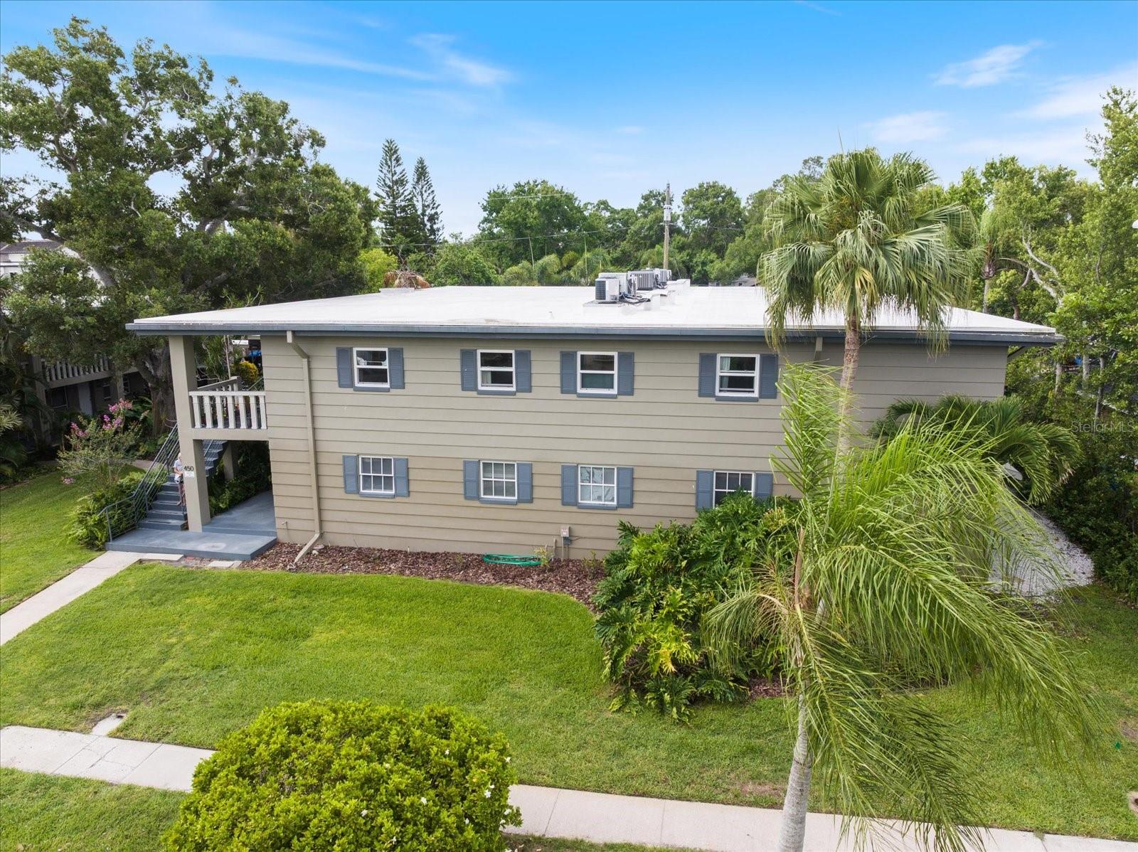 450 32nd Unit 106w, St Petersburg, FL 33704