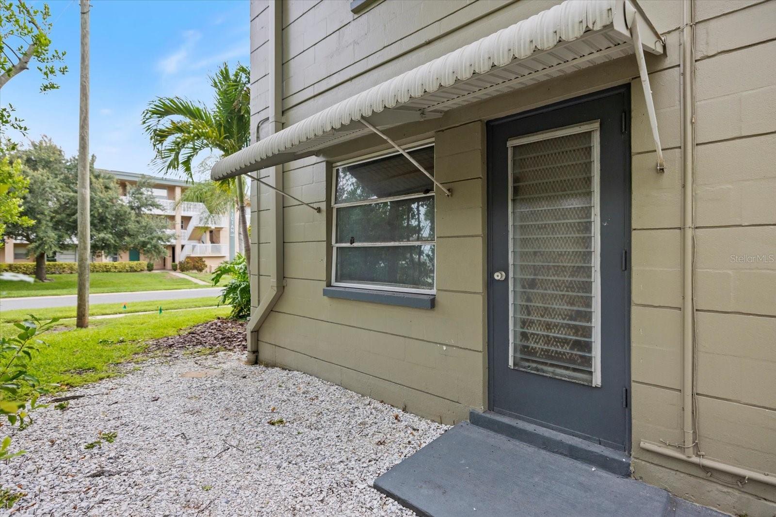 450 32nd Unit 106w, St Petersburg, FL 33704