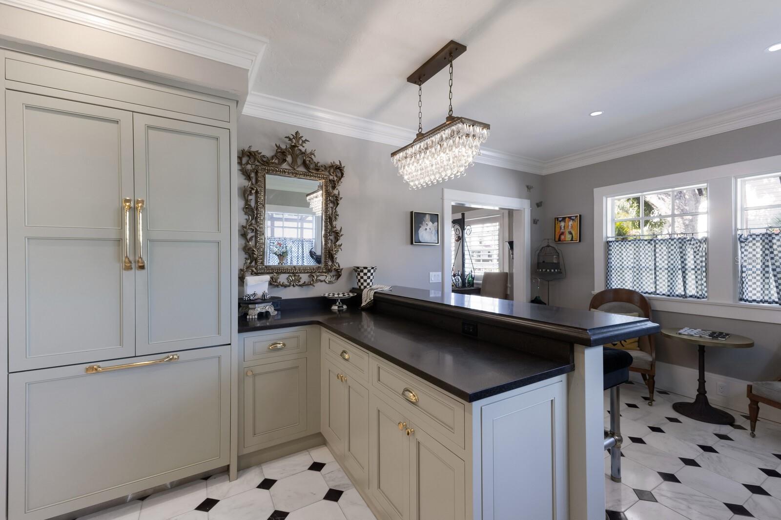 1829 Bougainvillea, Sarasota, FL 34239