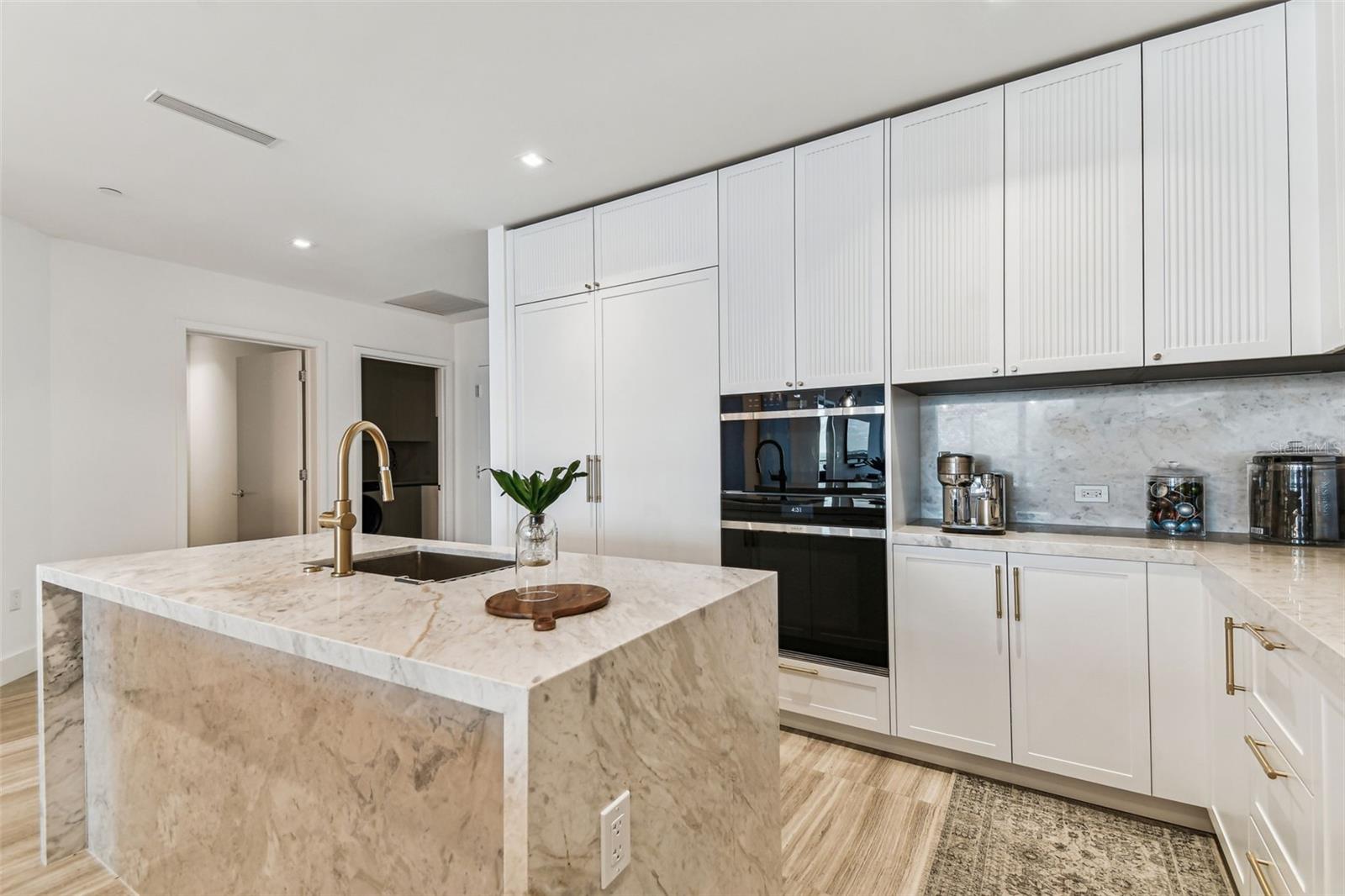 3101 Bayshore Unit 1402, Tampa, FL 33629