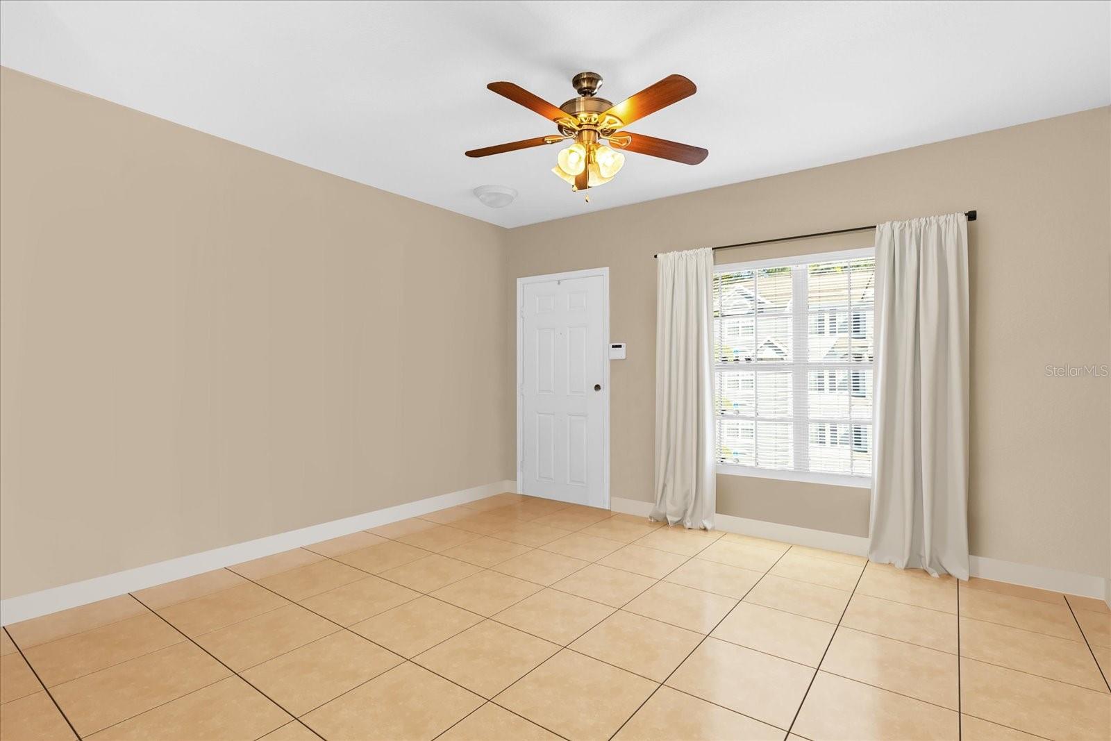 727 Shropshire Loop, Sanford, FL 32771