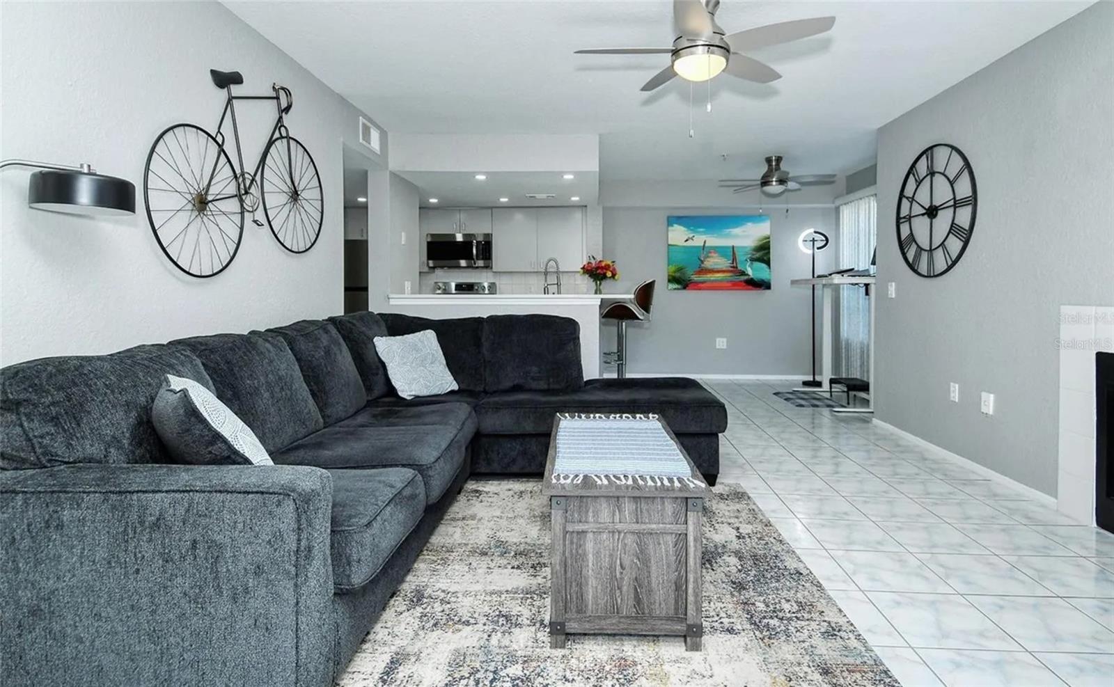 850 Tamiami Unit 801, Sarasota, FL 34236