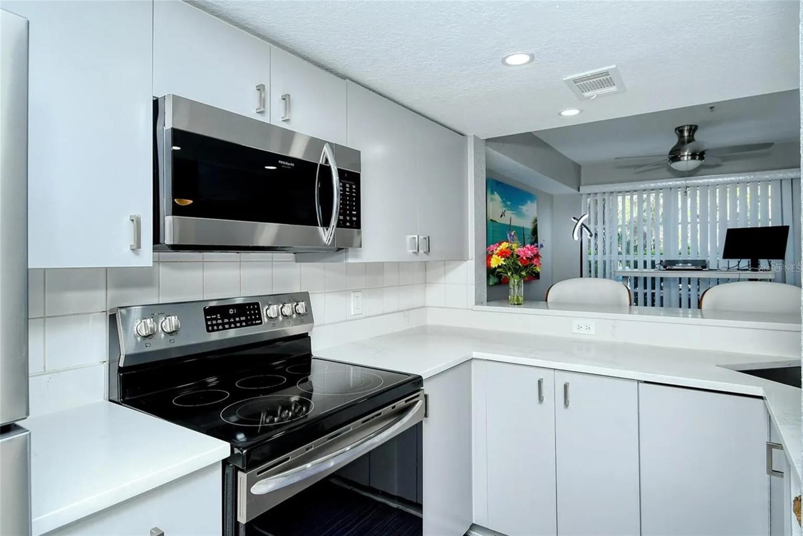 850 Tamiami Unit 801, Sarasota, FL 34236