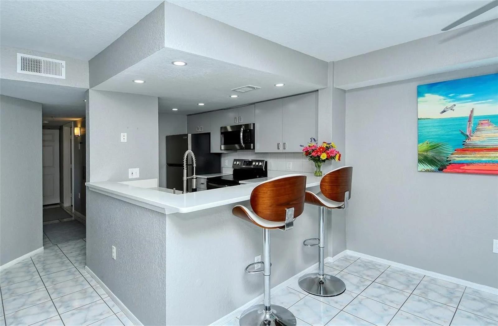 850 Tamiami Unit 801, Sarasota, FL 34236