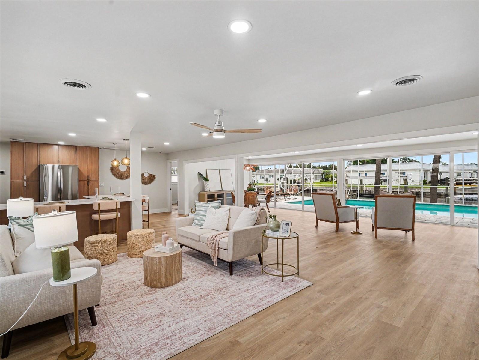 9911 Royal Palm, Bradenton, FL 34210