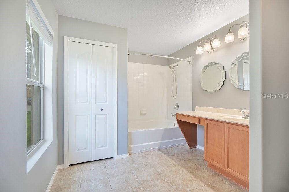 2319 Plantation Oak, Orlando, FL 32824