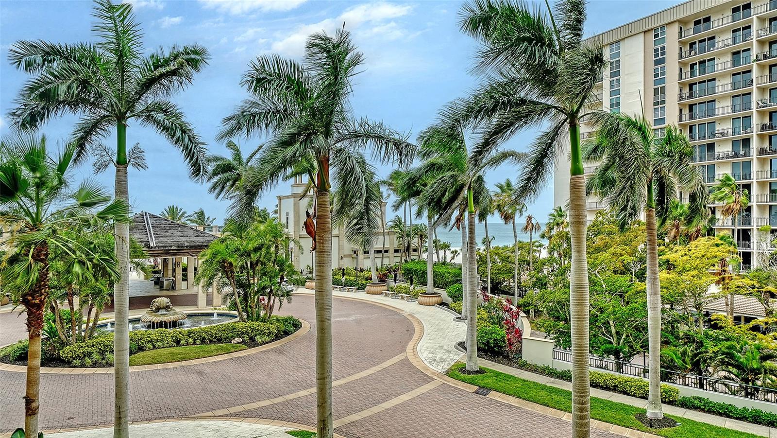 1300 Benjamin Franklin Unit 301, Sarasota, FL 34236