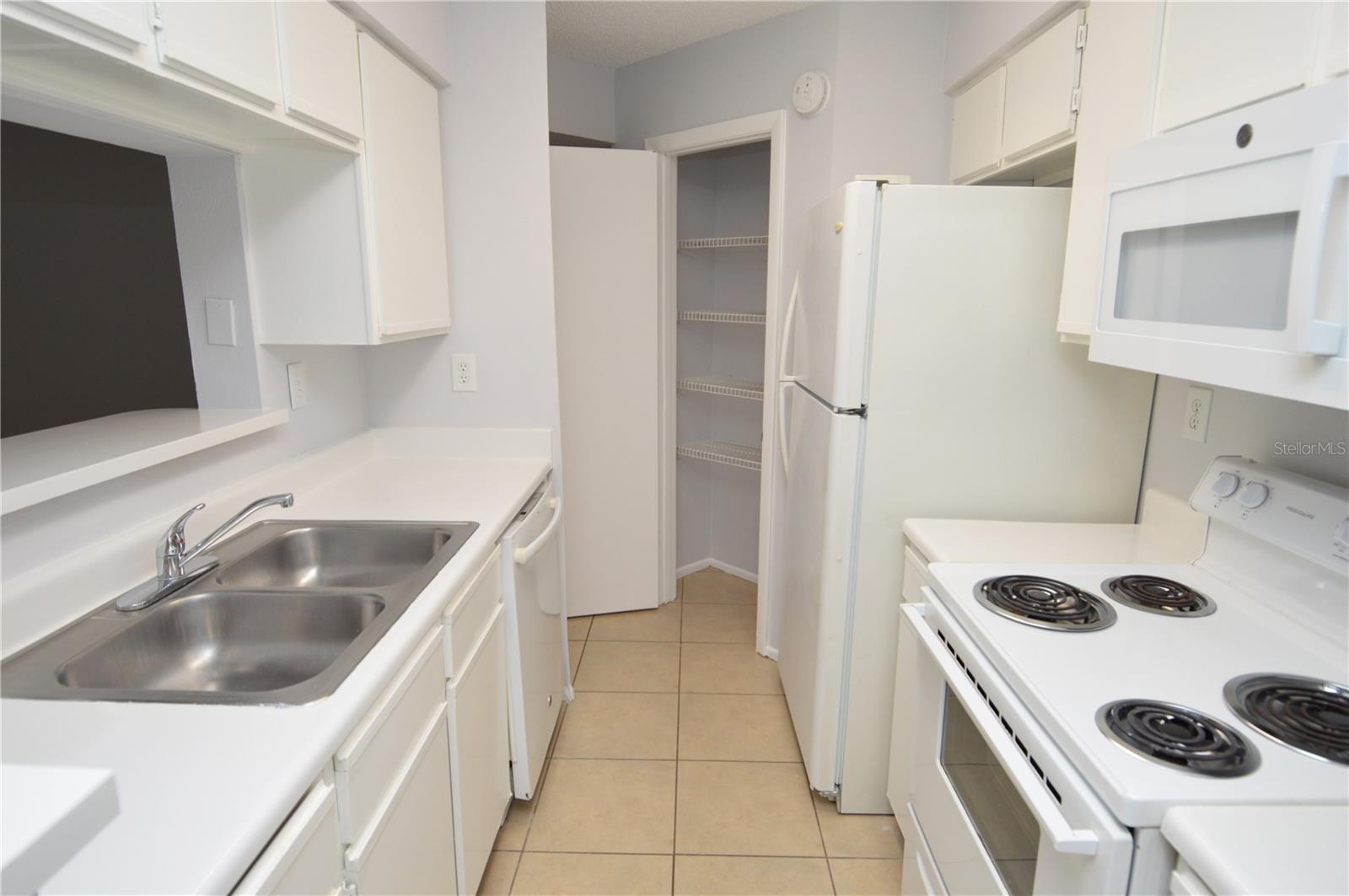 8630 Mallard Reserve Unit 103, Tampa, FL 33614