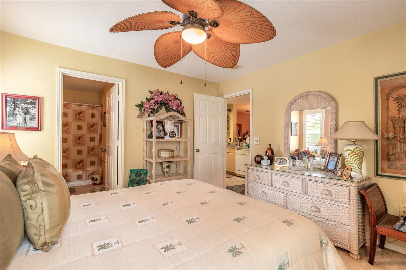 940 Village Unit 2-208, Port Orange, FL 32127