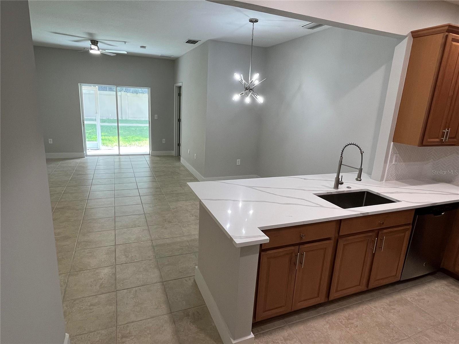3635 Parkridge Unit 10-101, Sarasota, FL 34243