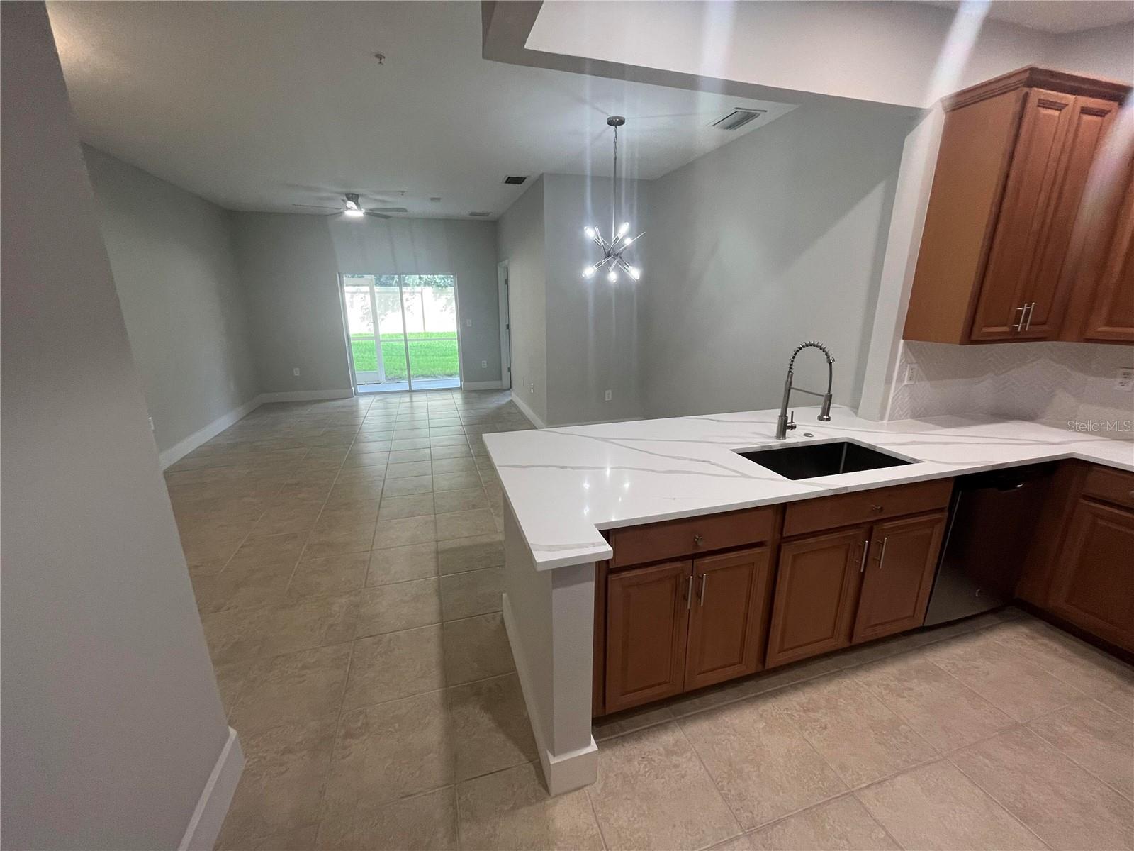 3635 Parkridge Unit 10-101, Sarasota, FL 34243