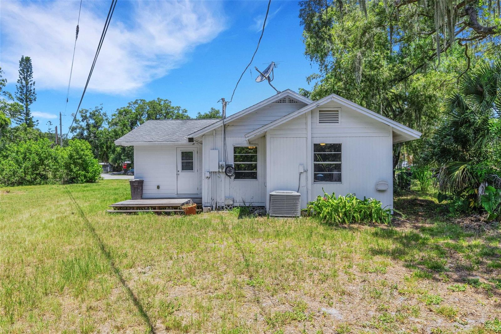 8010 Brower, Bradenton, FL 34211