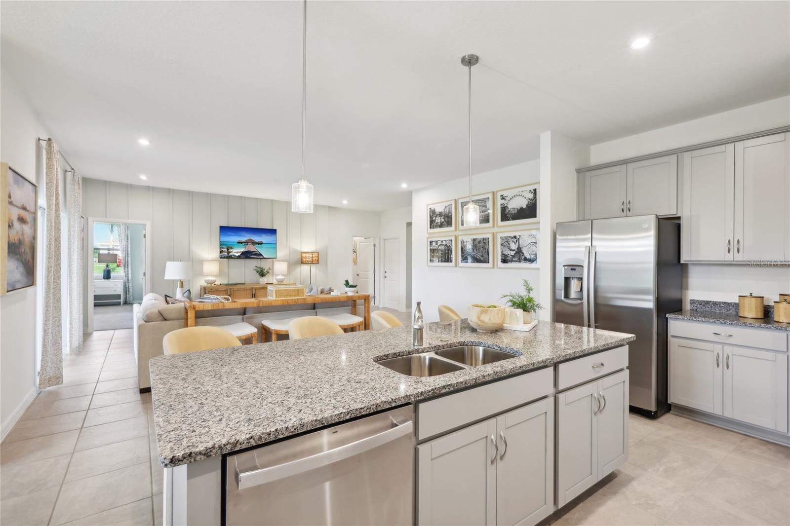 12912 Cara, Grand Island, FL 32735