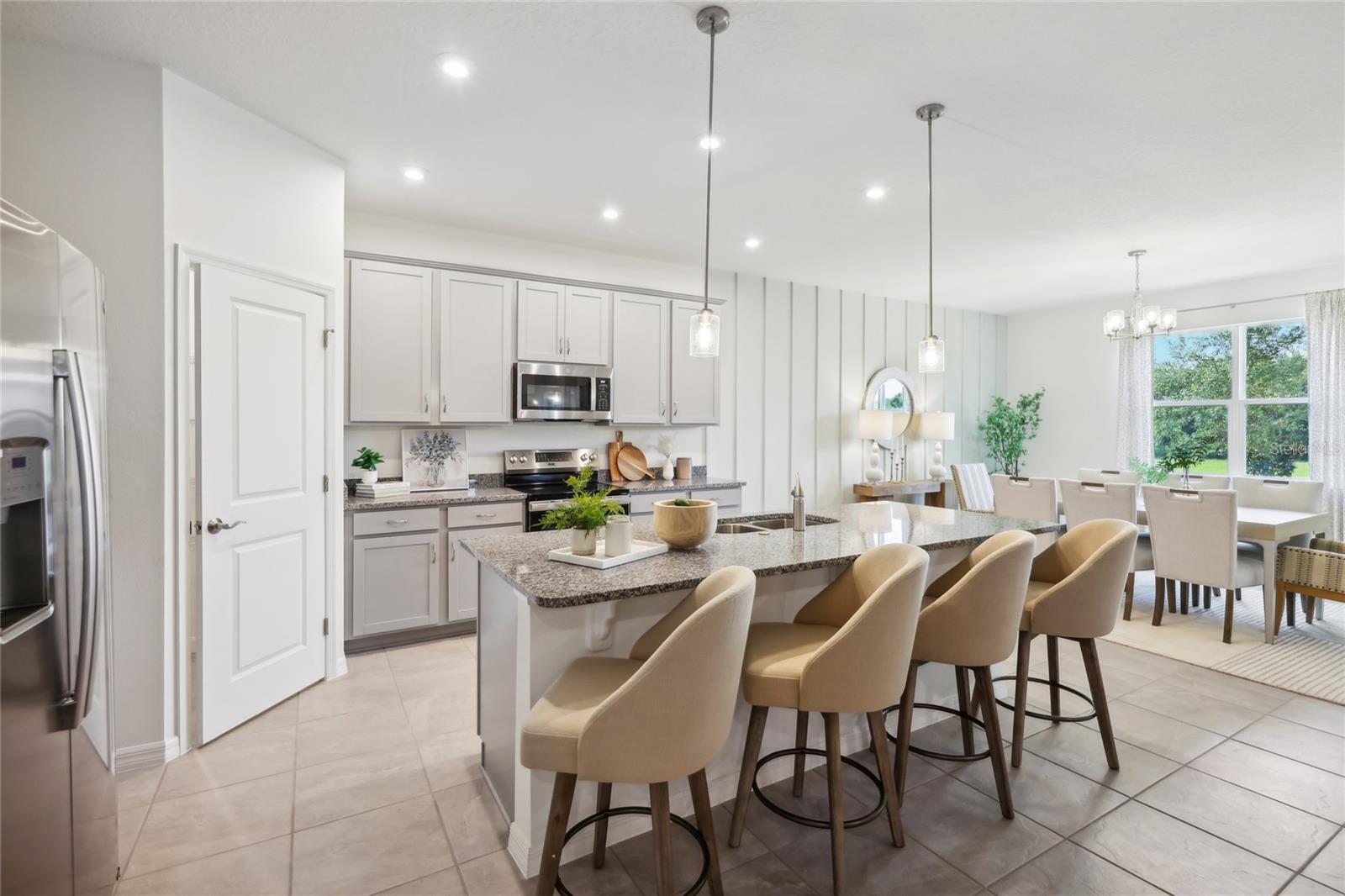 12912 Cara, Grand Island, FL 32735