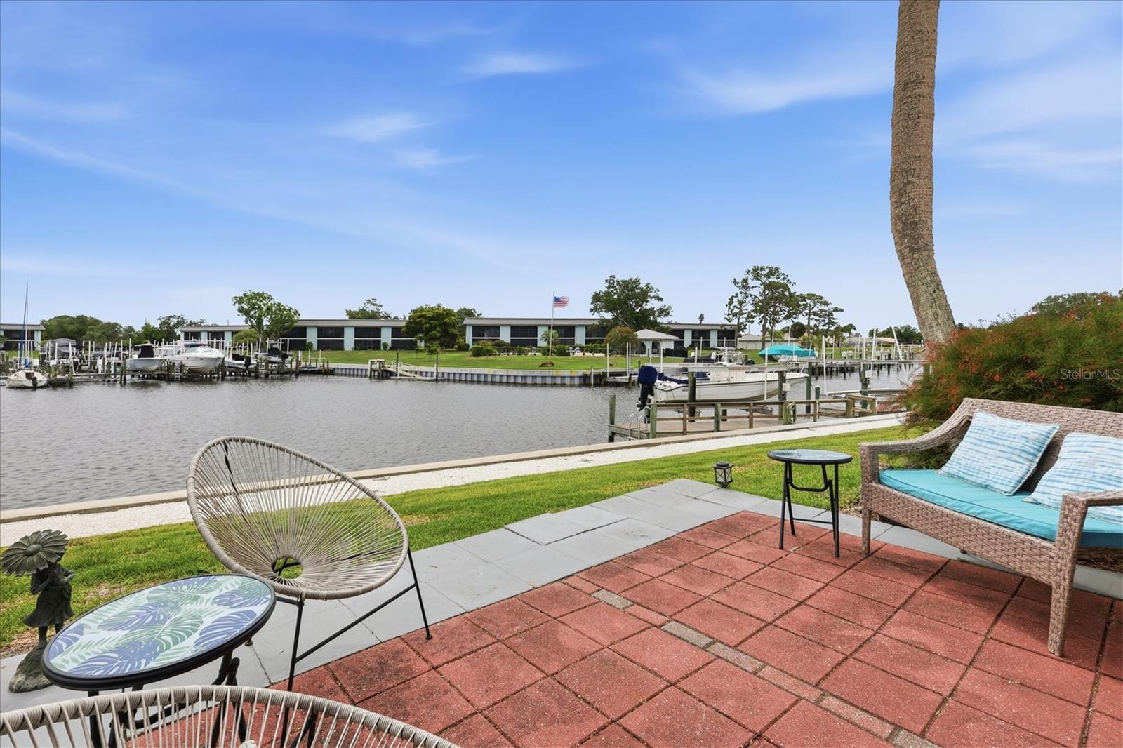 24 Oakwood Unit 24, Englewood, FL 34223