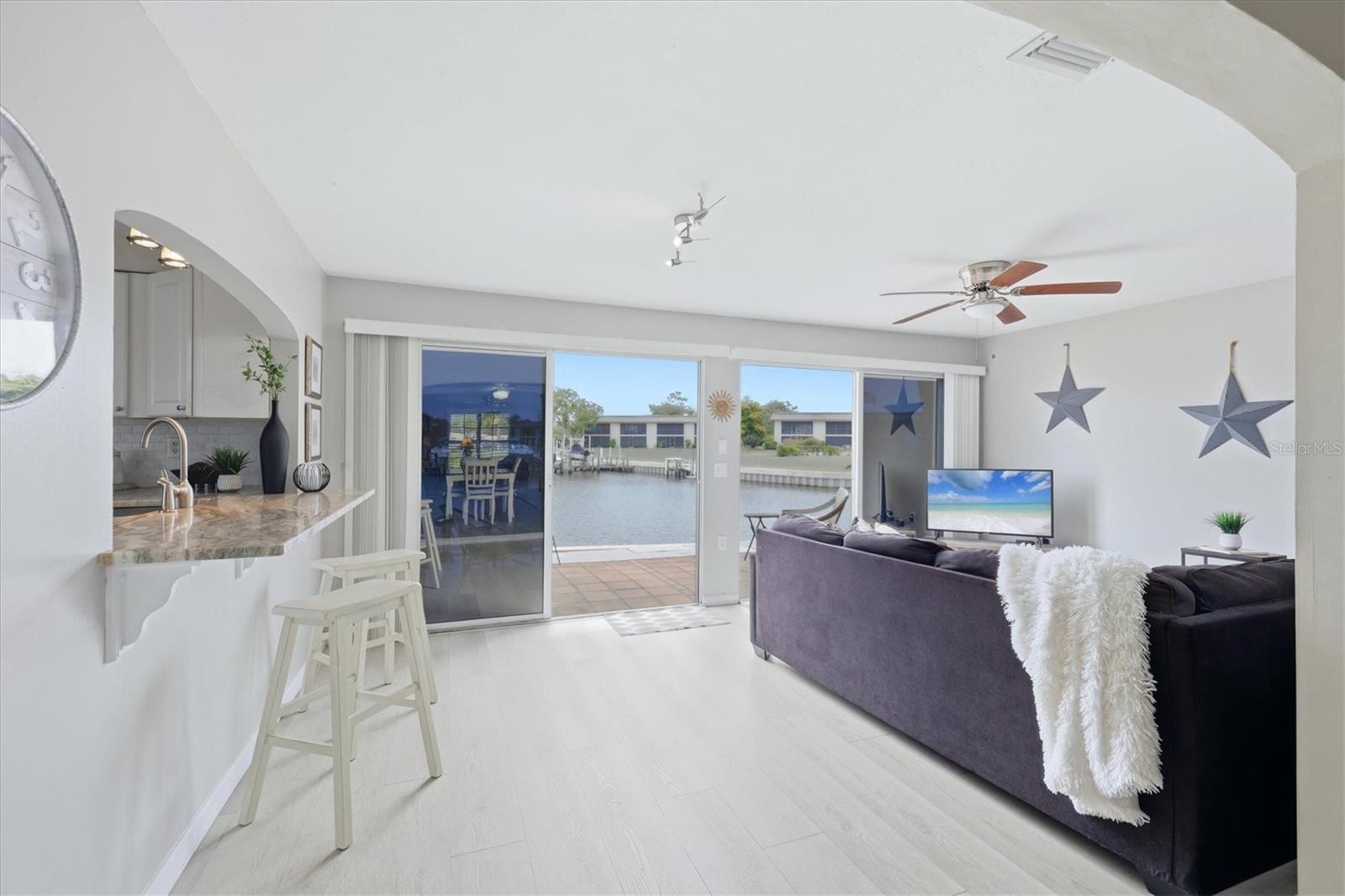 24 Oakwood Unit 24, Englewood, FL 34223