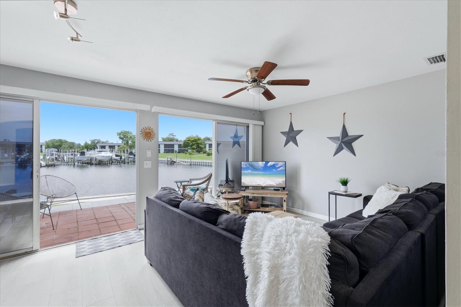 24 Oakwood Unit 24, Englewood, FL 34223