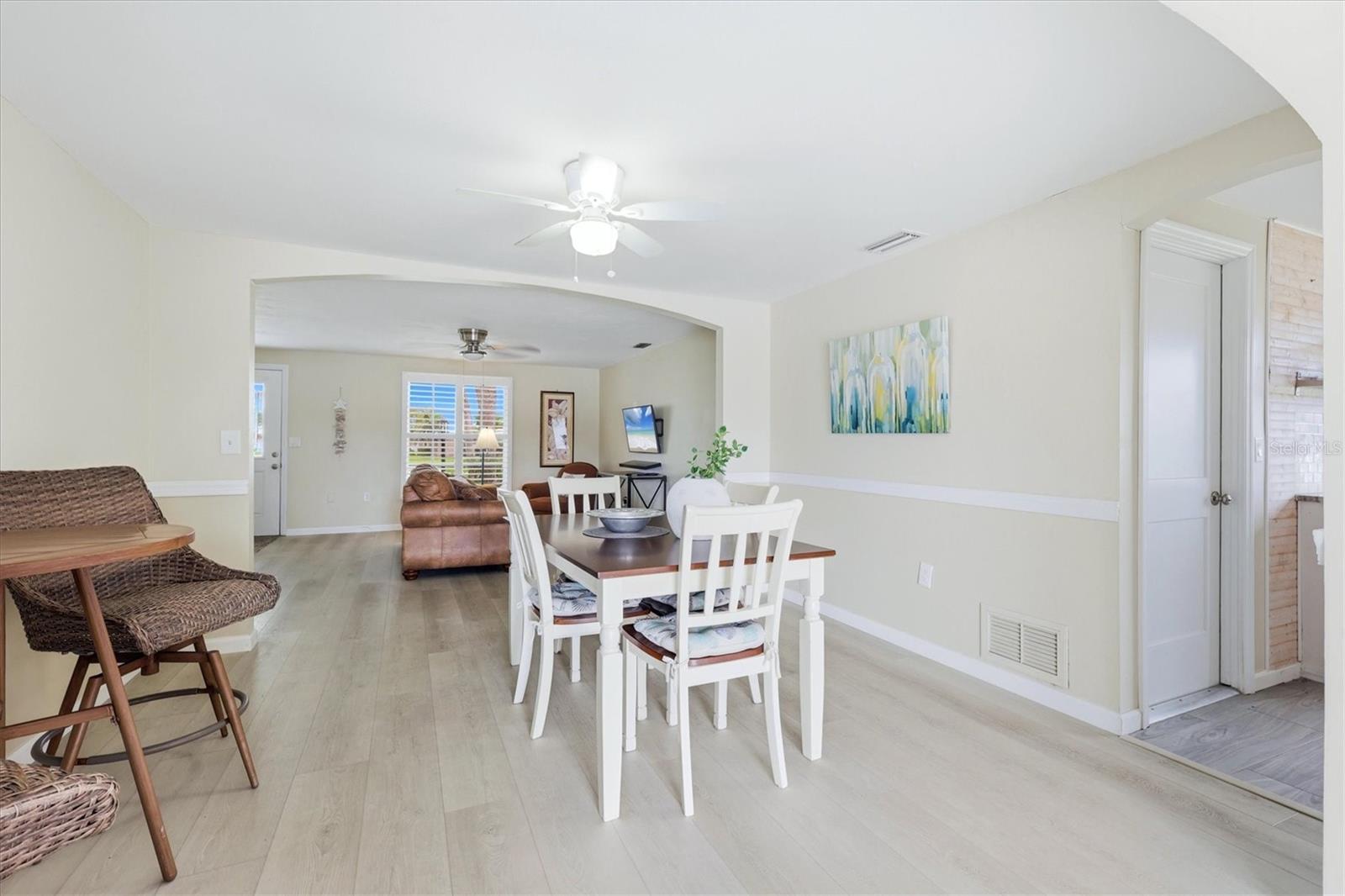 24 Oakwood Unit 24, Englewood, FL 34223