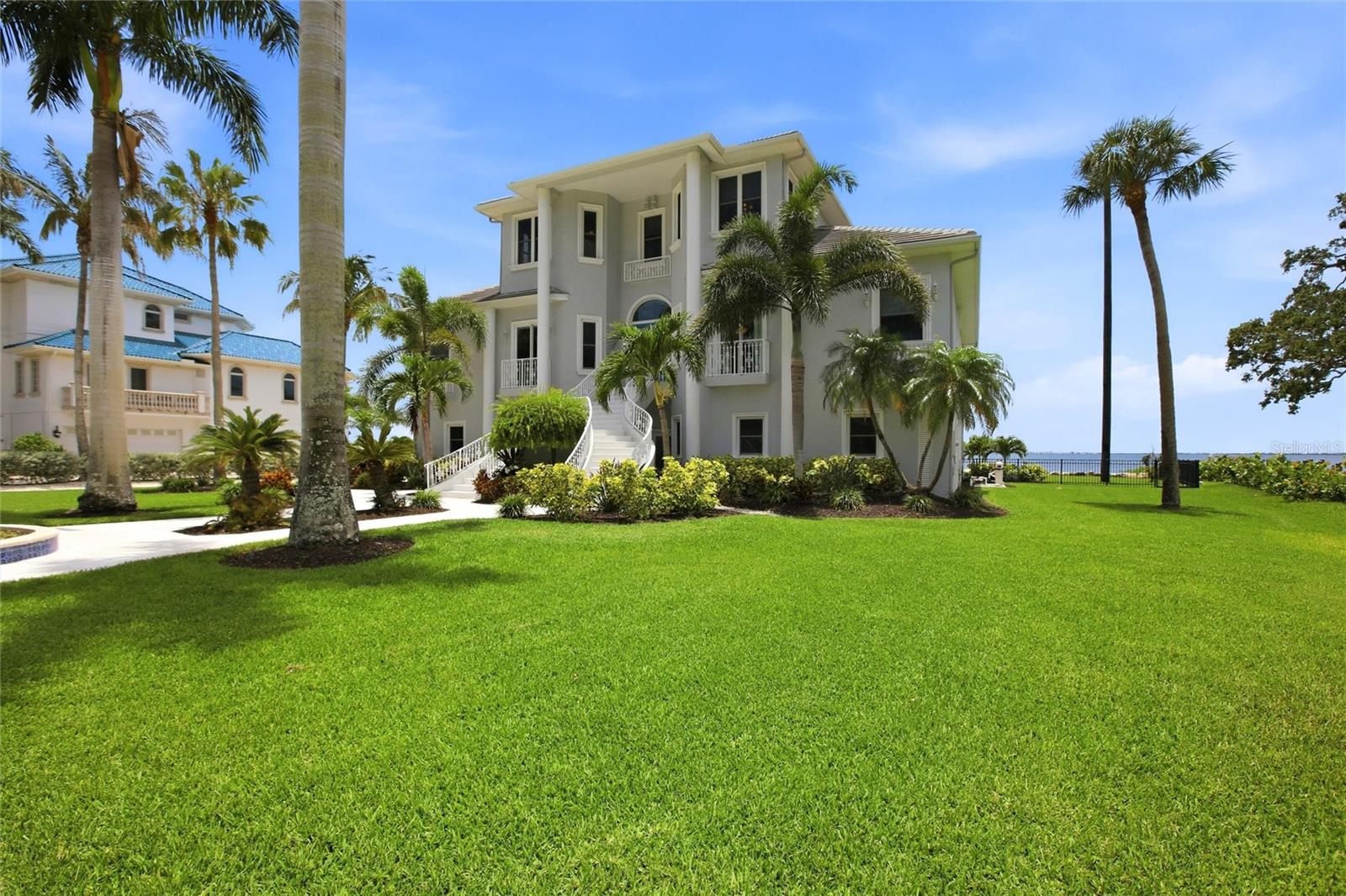 7524 Westmoreland, Sarasota, FL 34243
