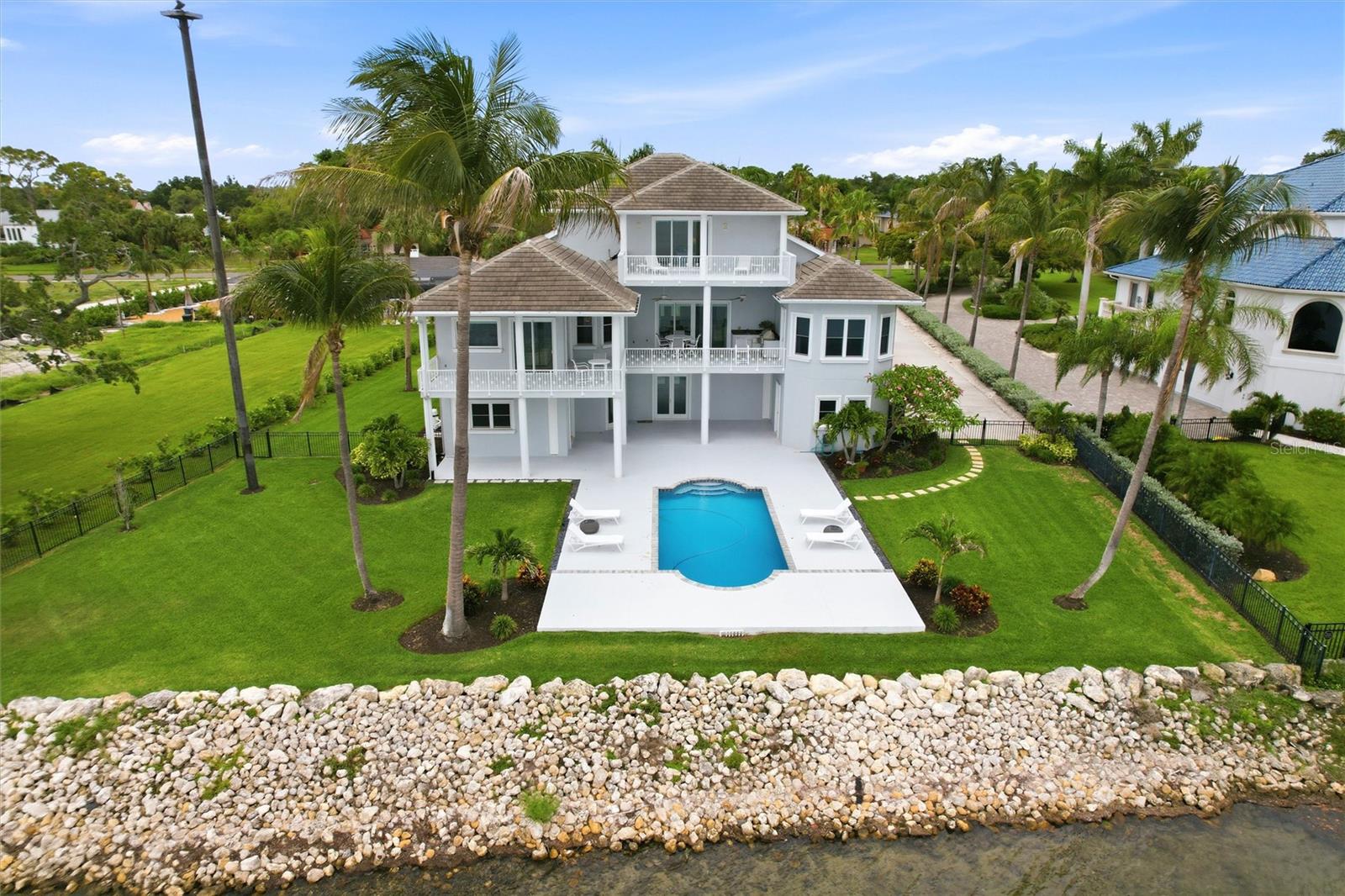 7524 Westmoreland, Sarasota, FL 34243