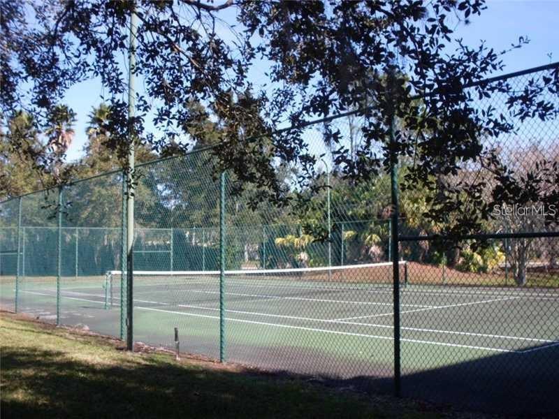 17101 Carrington Park Unit 421, Tampa, FL 33647