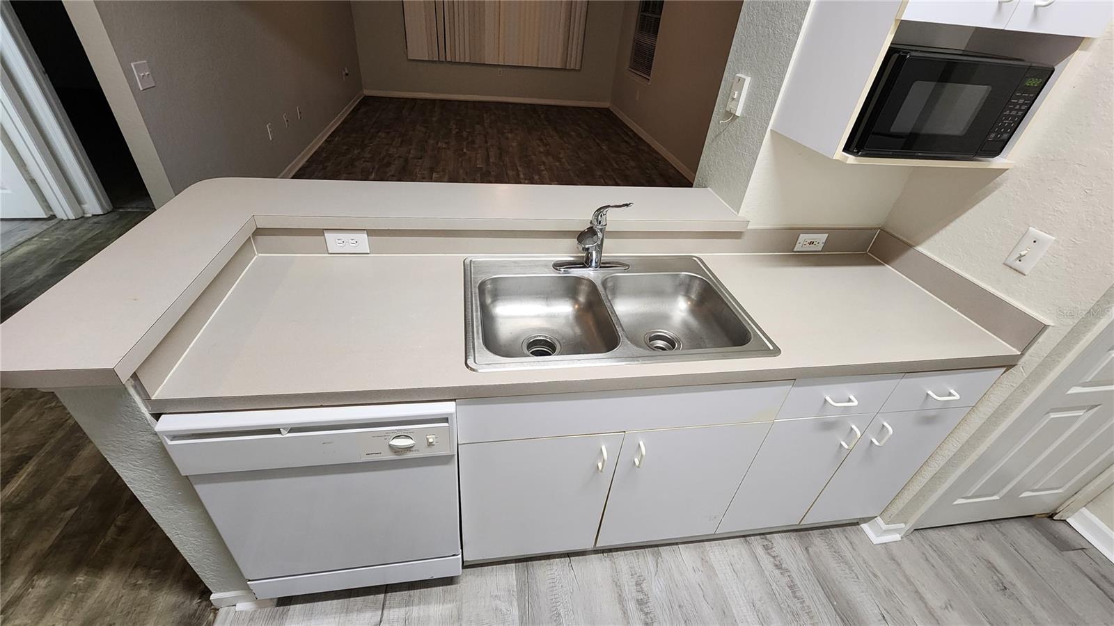 17101 Carrington Park Unit 421, Tampa, FL 33647