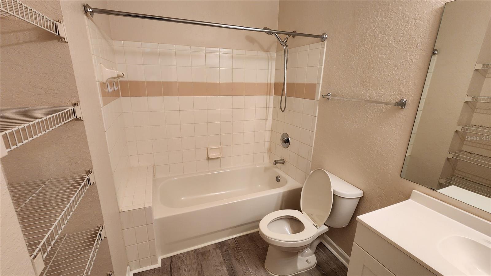 17101 Carrington Park Unit 421, Tampa, FL 33647